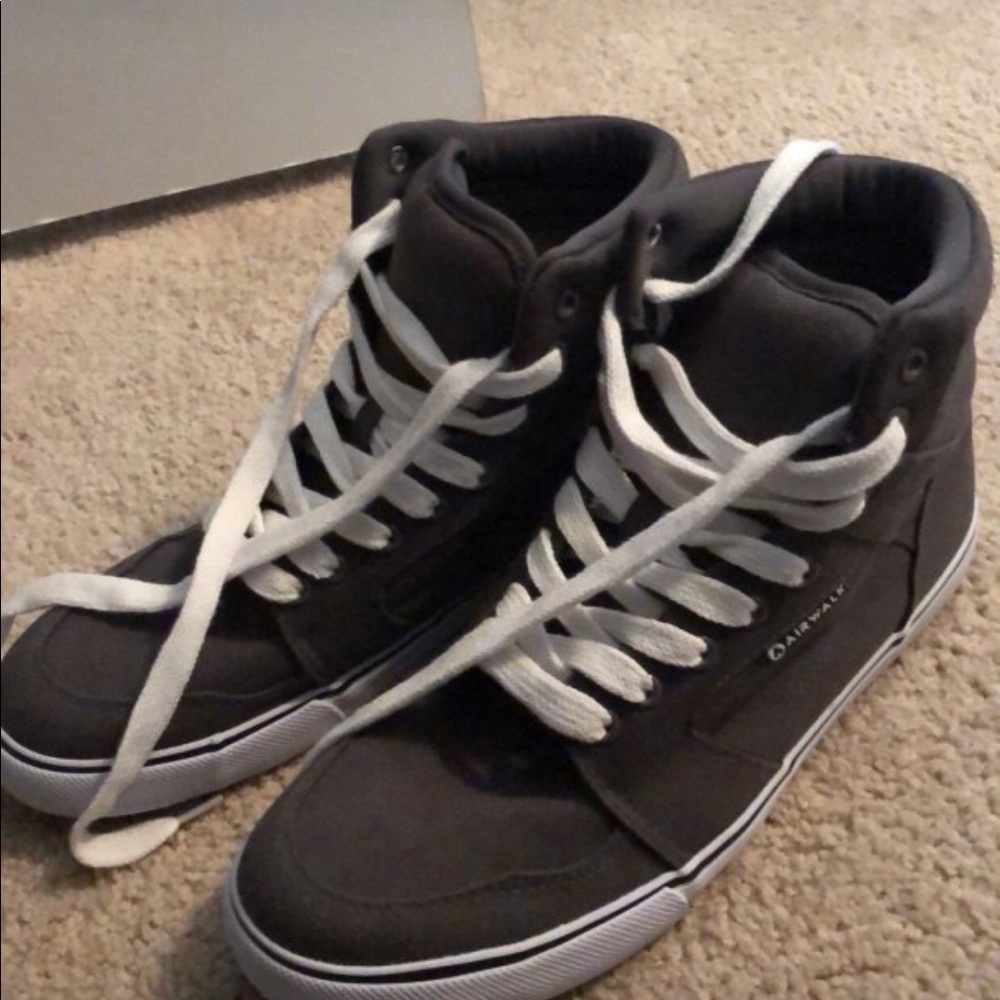 Airwalk high tops